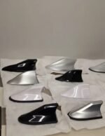 هوائي عالمي يثبت على سقف السيارة بتصميم زعنفة القرش - Image 2