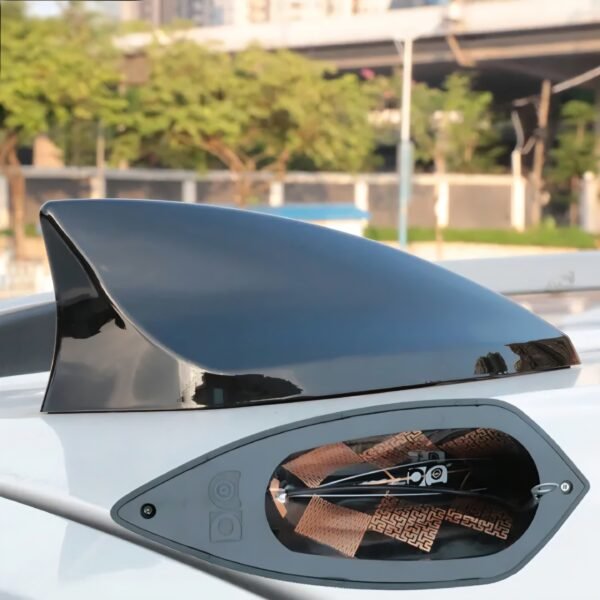انتين هوائي زعنف قرش - Shark Fin Antenna (Universal Fit) Model IV