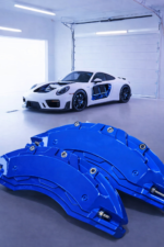 ⁦طقم غطاء كاليبر فرامل رياضي (مقاس عام) - Racing Brake Caliper Cover Kit (Universal Fit)⁩ - الصورة ⁦4⁩