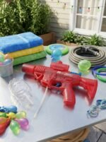 ⁦مسدس ماء للأطفال M416 مع خزان شفاف جانبي | M416 Water Gun Toy with Translucent Tank⁩ - الصورة ⁦2⁩